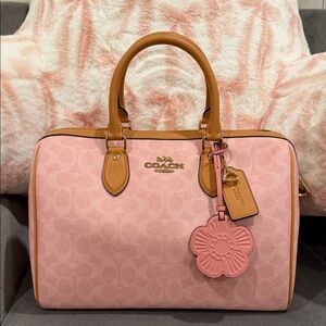 🎀COACH~Rowan Large Powder Pink